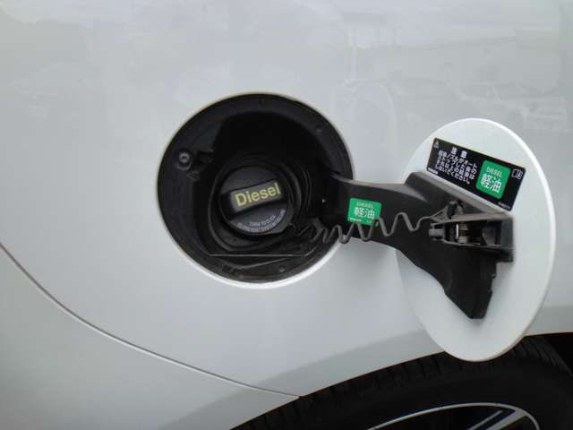 ボルボ ＸＣ６０ Ｄ４　Ｒデザイン H27年 (東北) 99