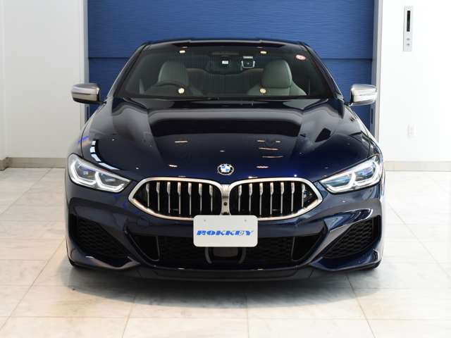 ＢＭＷ ８シリーズ Ｍ８５０Ｉ Ｘドライブ ４ＷＤ R1年 (関東) 99