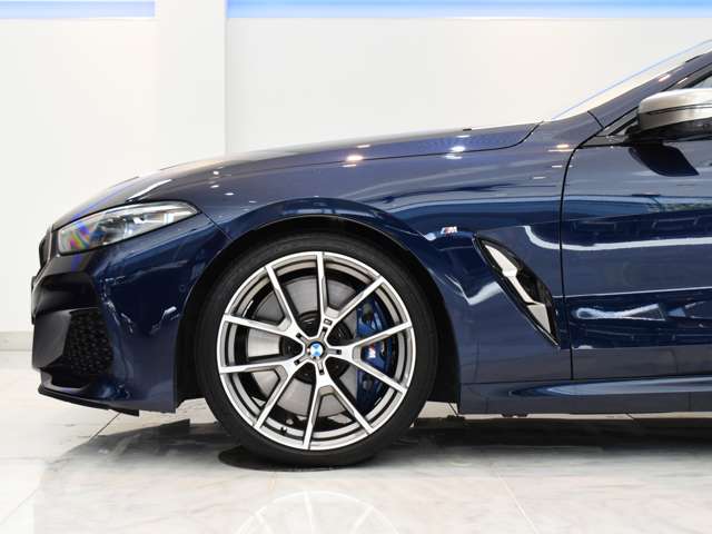 ＢＭＷ ８シリーズ Ｍ８５０Ｉ Ｘドライブ ４ＷＤ R1年 (関東) 99