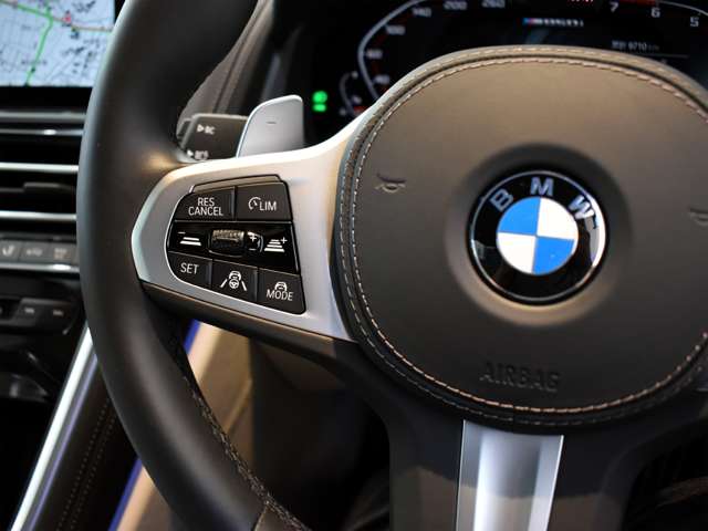 ＢＭＷ ８シリーズ Ｍ８５０Ｉ Ｘドライブ ４ＷＤ R1年 (関東) 99