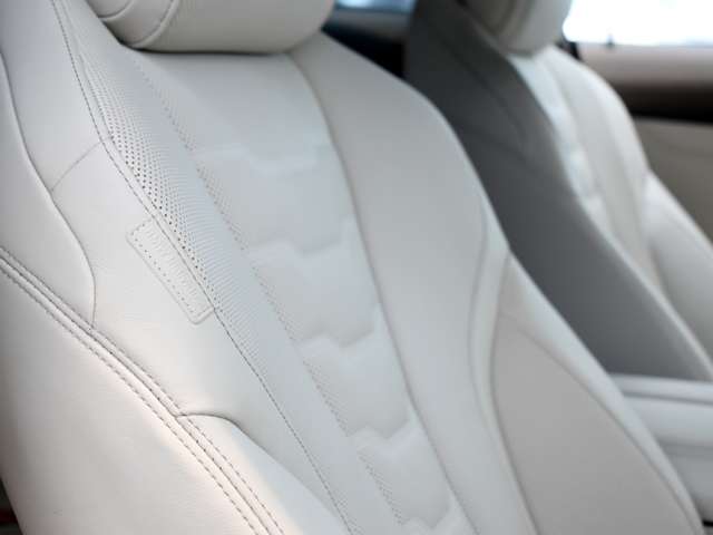 ＢＭＷ ８シリーズ Ｍ８５０Ｉ Ｘドライブ ４ＷＤ R1年 (関東) 99