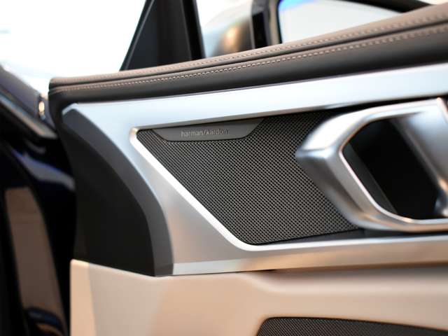 ＢＭＷ ８シリーズ Ｍ８５０Ｉ Ｘドライブ ４ＷＤ R1年 (関東) 99