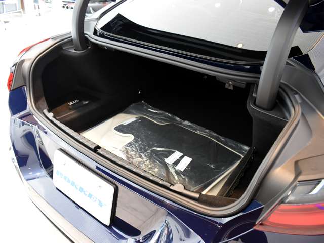 ＢＭＷ ８シリーズ Ｍ８５０Ｉ Ｘドライブ ４ＷＤ R1年 (関東) 99