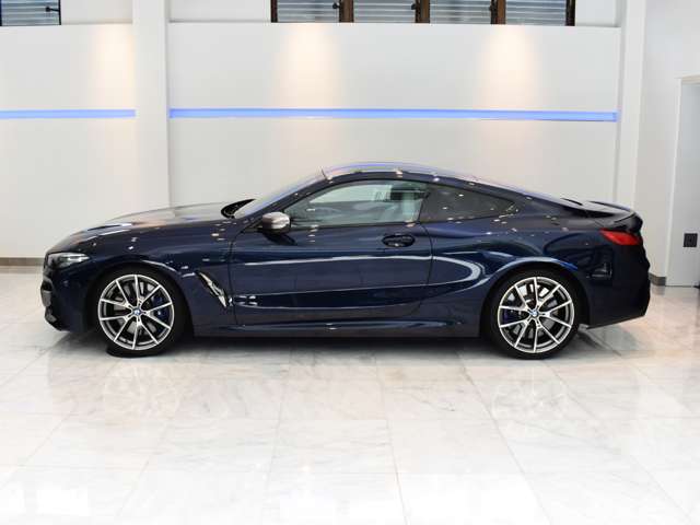 ＢＭＷ ８シリーズ Ｍ８５０Ｉ Ｘドライブ ４ＷＤ R1年 (関東) 99
