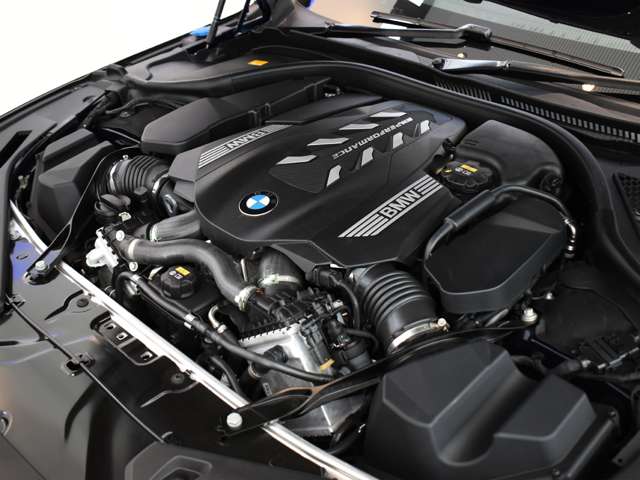 ＢＭＷ ８シリーズ Ｍ８５０Ｉ Ｘドライブ ４ＷＤ R1年 (関東) 99