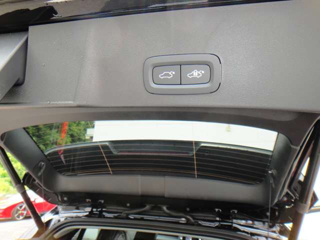 ボルボ ＸＣ４０ アルティメット Ｂ４ ＡＷＤ ４ＷＤ R6年 (東北) 99