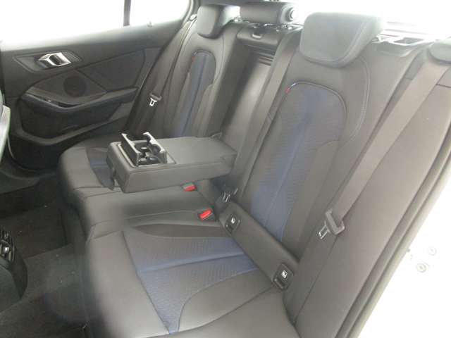 ＢＭＷ １シリーズ １１８Ｉ Ｍスポーツ ＤＣＴ R5年 (近畿) 99