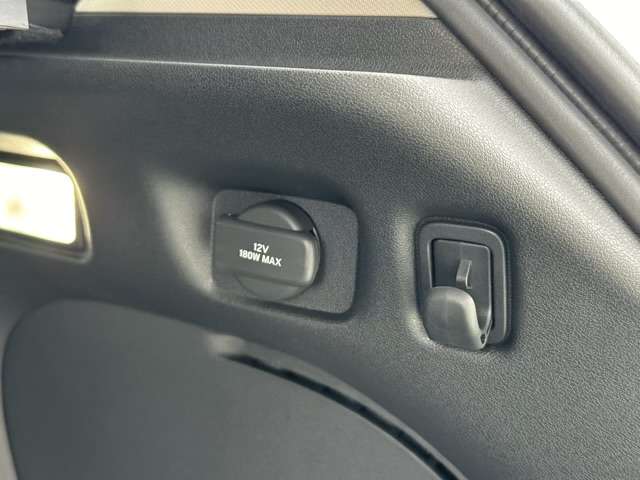 ホンダ ＺＲ－Ｖ ２．０ Ｅ：ＨＥＶ Ｚ R6年 (東海) 99