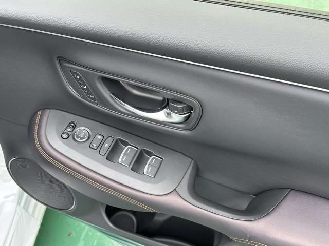 ホンダ ＺＲ－Ｖ ２．０ Ｅ：ＨＥＶ Ｚ R6年 (東海) 99