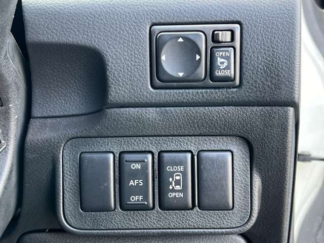 日産 エルグランド ３．５ ハイウェイスター ４ＷＤ H18年 (関東) 99