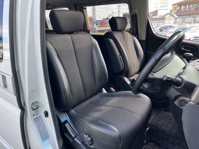 日産 エルグランド ３．５ ハイウェイスター ４ＷＤ H18年 (関東) 99