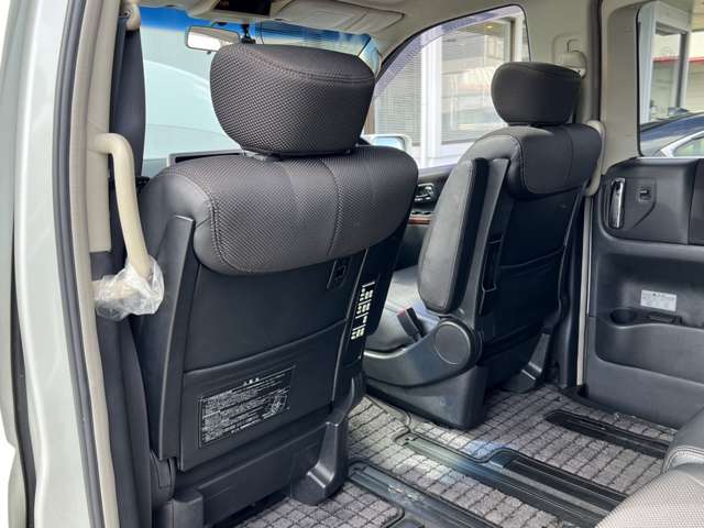 日産 エルグランド ３．５ ハイウェイスター ４ＷＤ H18年 (関東) 99