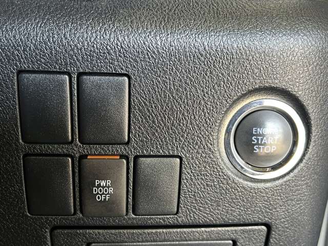 トヨタ ヴェルファイア ３．５ ＺＡ ゴールデンアイズ H28年 (関東) 99