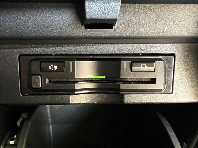 トヨタ ヴェルファイア ３．５ ＺＡ ゴールデンアイズ H28年 (関東) 99