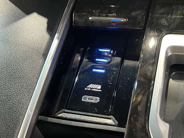 トヨタ ヴェルファイア ３．５ ＺＡ ゴールデンアイズ H28年 (関東) 99