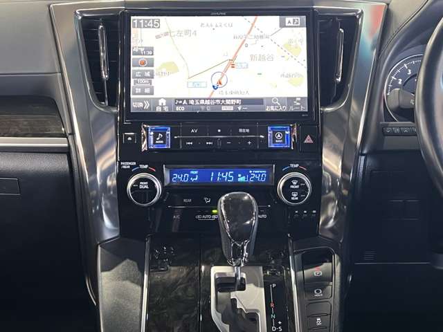 トヨタ ヴェルファイア ３．５ ＺＡ ゴールデンアイズ H28年 (関東) 99