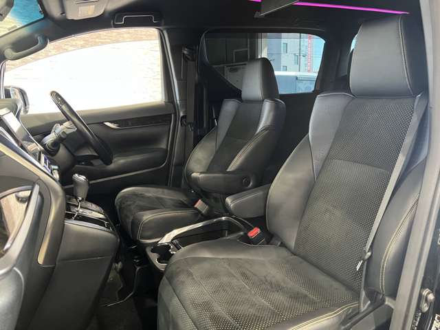 トヨタ ヴェルファイア ３．５ ＺＡ ゴールデンアイズ H28年 (関東) 99