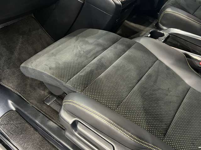 トヨタ ヴェルファイア ３．５ ＺＡ ゴールデンアイズ H28年 (関東) 99