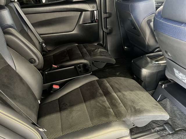 トヨタ ヴェルファイア ３．５ ＺＡ ゴールデンアイズ H28年 (関東) 99