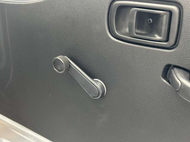 ダイハツ ハイゼットトラック ６６０ スタンダード ３方開 ４ＷＤ R5年 (中国) 99