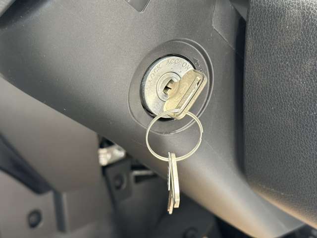 ダイハツ ハイゼットトラック ６６０ スタンダード ３方開 ４ＷＤ R5年 (中国) 99