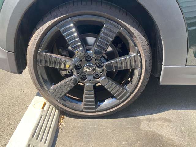 ミニ ミニ クーパー ３ドア レゾリュート エディション ＤＣＴ R5年 (近畿) 99