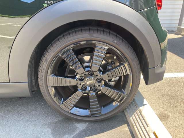 ミニ ミニ クーパー ３ドア レゾリュート エディション ＤＣＴ R5年 (近畿) 99