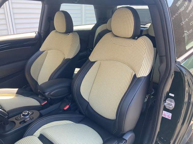 ミニ ミニ クーパー ３ドア レゾリュート エディション ＤＣＴ R5年 (近畿) 99