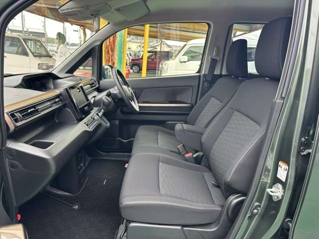 スズキ ワゴンＲ ６６０ カスタムＺ ハイブリッド ＺＸ アップグレードパッケージ装着車 R4年 (東海) 99