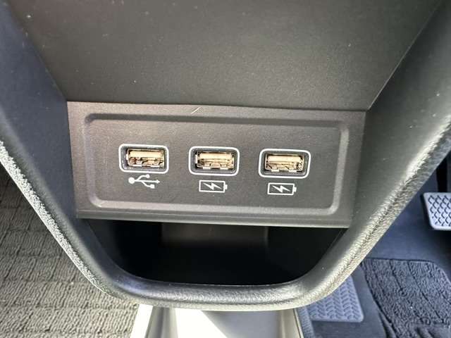 ホンダ Ｎ−ＯＮＥ ６６０ プレミアム R5年 (東海) 99