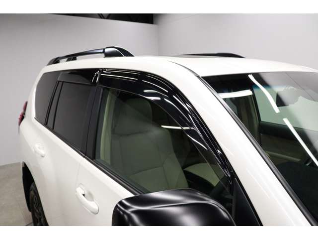 トヨタ ランドクルーザープラド ２．７ ＴＸ Ｌパッケージ マットブラック エディション ４ＷＤ R5年 (東海) 99