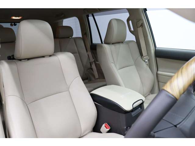 トヨタ ランドクルーザープラド ２．７ ＴＸ Ｌパッケージ マットブラック エディション ４ＷＤ R5年 (東海) 99