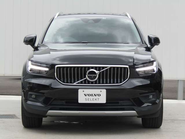 ボルボ ＸＣ４０ Ｔ４ ＡＷＤ インスクリプション ４ＷＤ R1年 (関東) 99