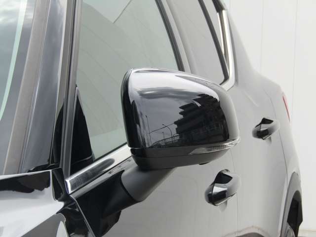 ボルボ ＸＣ４０ Ｔ４ ＡＷＤ インスクリプション ４ＷＤ R1年 (関東) 99