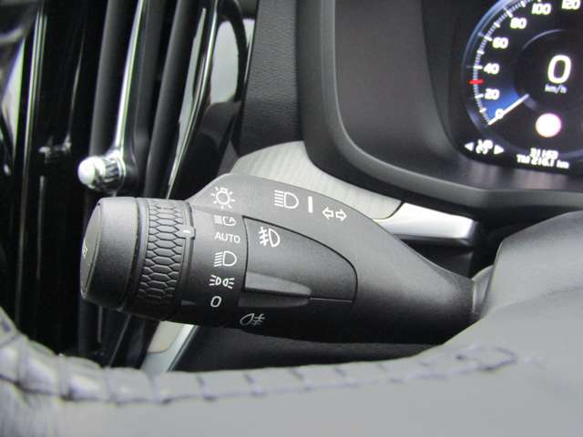 ボルボ Ｖ６０クロスカントリー Ｂ５ ＡＷＤ ４ＷＤ R3年 (関東) 99