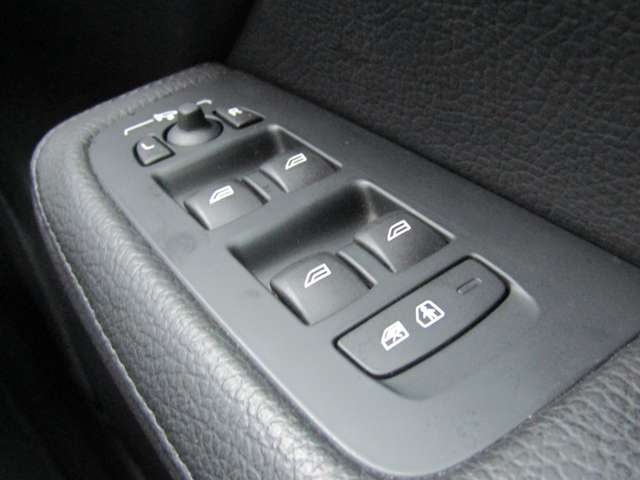 ボルボ Ｖ６０クロスカントリー Ｂ５ ＡＷＤ ４ＷＤ R3年 (関東) 99