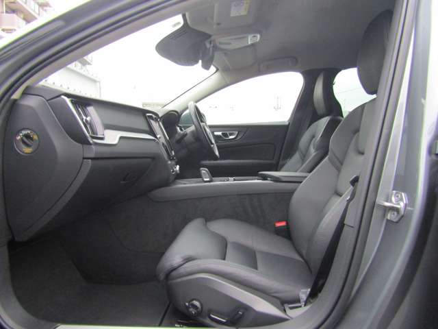 ボルボ Ｖ６０クロスカントリー Ｂ５ ＡＷＤ ４ＷＤ R3年 (関東) 99