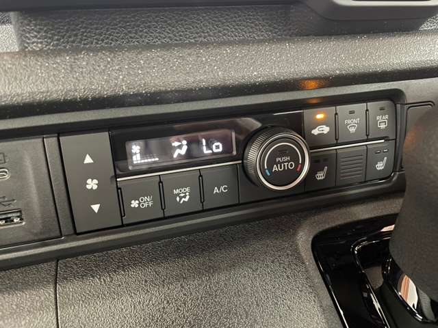 ホンダ Ｎ　ＢＯＸ カスタム ６６０ R6年 (近畿) 99