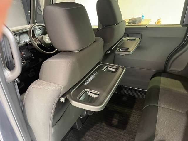 ホンダ Ｎ　ＢＯＸ カスタム ６６０ R6年 (近畿) 99