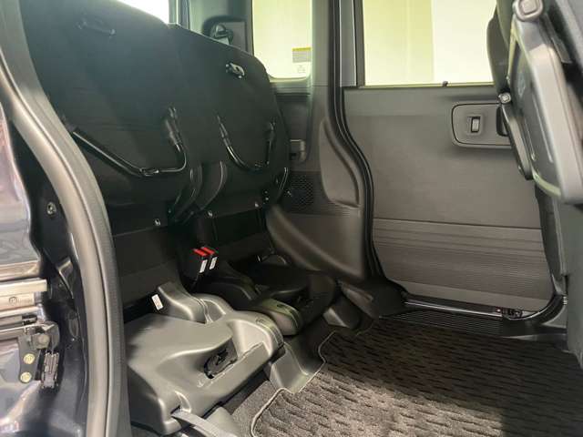 ホンダ Ｎ　ＢＯＸ カスタム ６６０ R6年 (近畿) 99