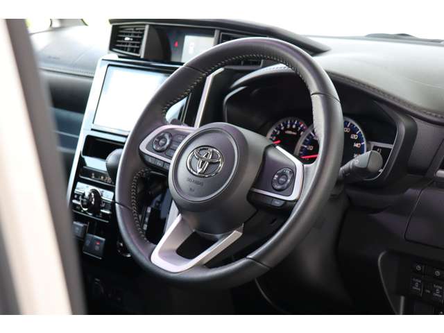 トヨタ ルーミー １．０ カスタム Ｇ R4年 (近畿) 99