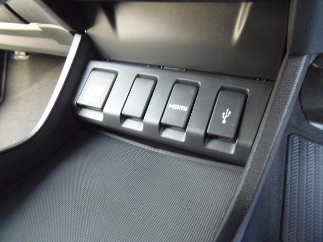 ホンダ ヴェゼル １．５ ハイブリッド ＲＳ ホンダセンシング R1年 (東海) 99