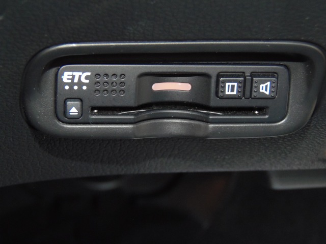 ホンダ ヴェゼル １．５ ハイブリッド ＲＳ ホンダセンシング R1年 (東海) 99