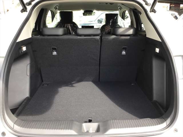 ホンダ ヴェゼル １．５ Ｅ：ＨＥＶ Ｚ R5年 (近畿) 99