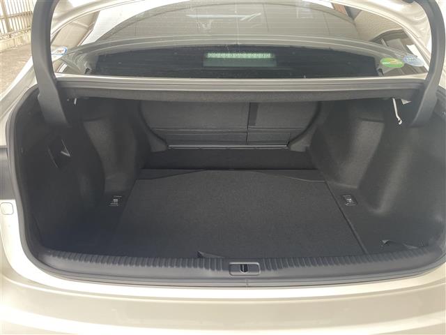 レクサス ＩＳ３００ｈ バージョンＬ R1年 (東海) 99