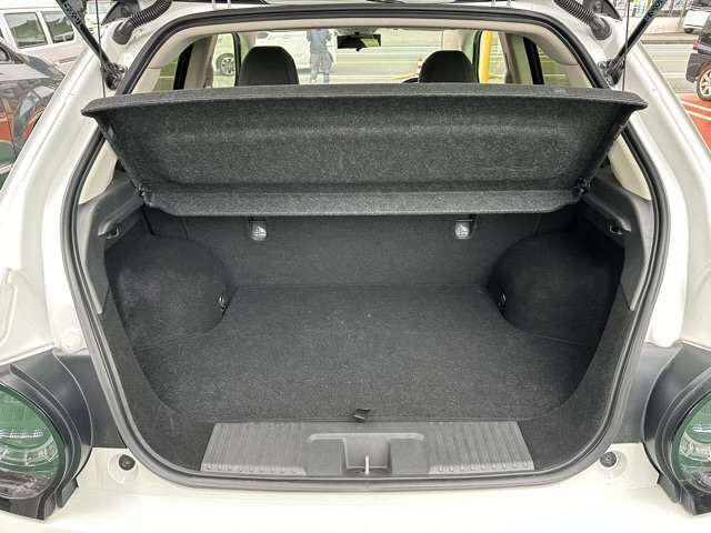 ホンダ Ｈｏｎｄａ　ｅ アドバンス R2年 (東海) 99