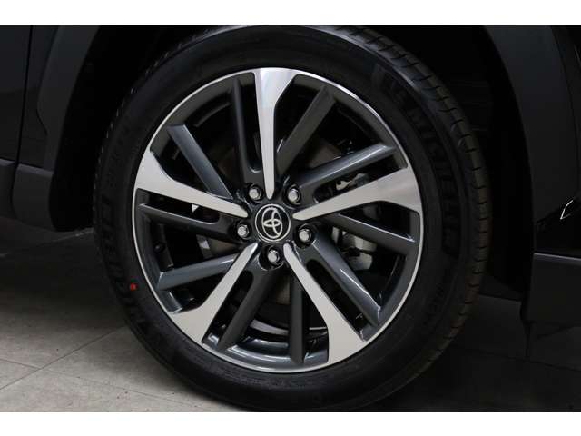 トヨタ カローラクロス　ハイブリッド １．８ ハイブリッド Ｚ R6年 (東海) 99