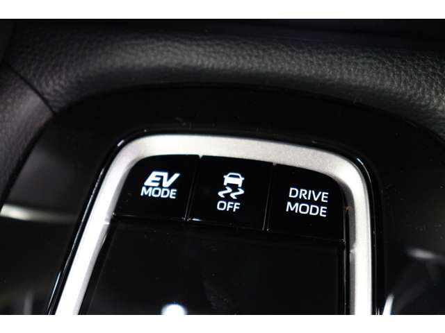 トヨタ カローラクロス　ハイブリッド １．８ ハイブリッド Ｚ R6年 (東海) 99