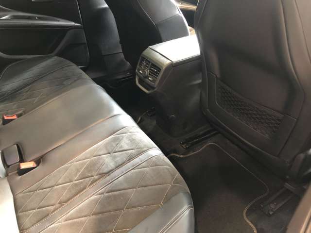 プジョー ３００８ ＧＴ ブルーＨＤＩ ディーゼルターボ R1年 (東北) 99