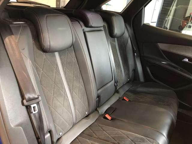 プジョー ３００８ ＧＴ ブルーＨＤＩ ディーゼルターボ R1年 (東北) 99